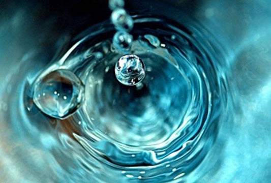 La découverte qui va changer notre quotidien : un matériau révolutionnaire capable de purifier l'eau en quelques secondes